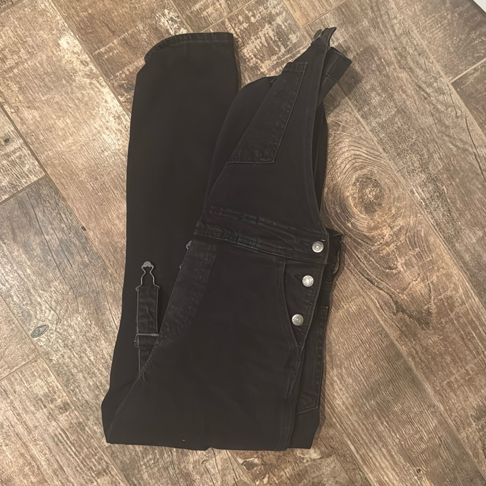 overalls.